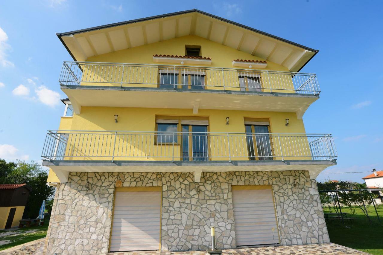 Ferienhaus Tomic Nedescina Exterior photo