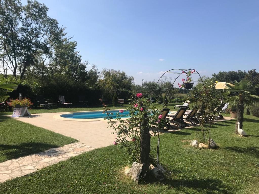 Ferienhaus Tomic Nedescina Exterior photo